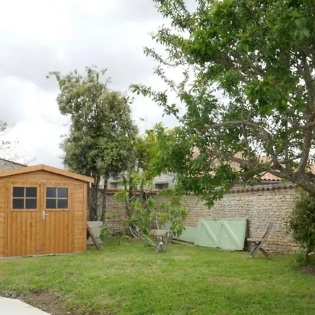 Holiday home Le Romarin *