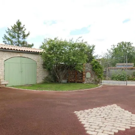Casa de Férias Le Romarin Courçon